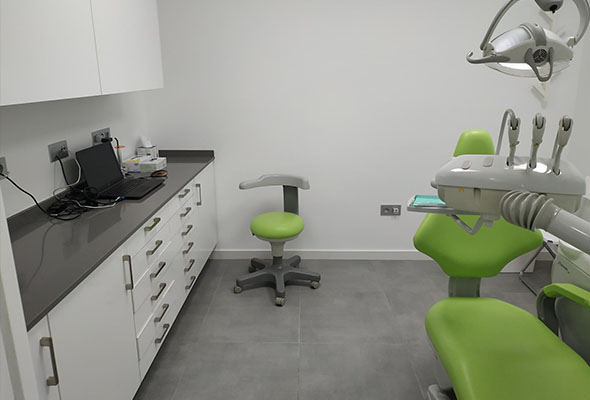 gabinete-clinica-dentista-molina (1)